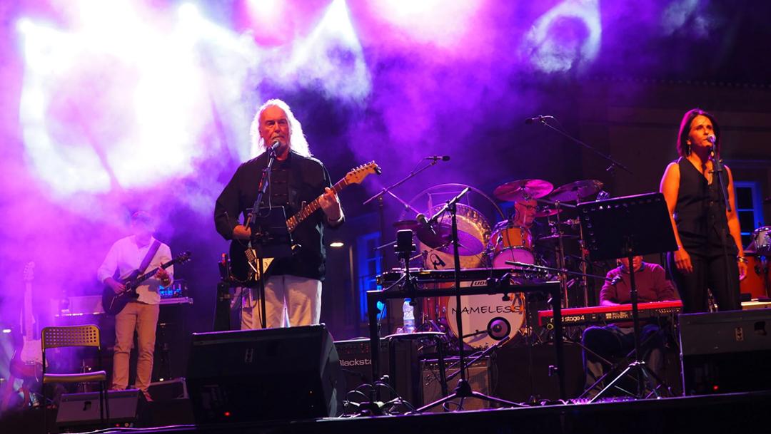 One Evening Only – Grant Davidson from NAMELESS sings 'other songs'