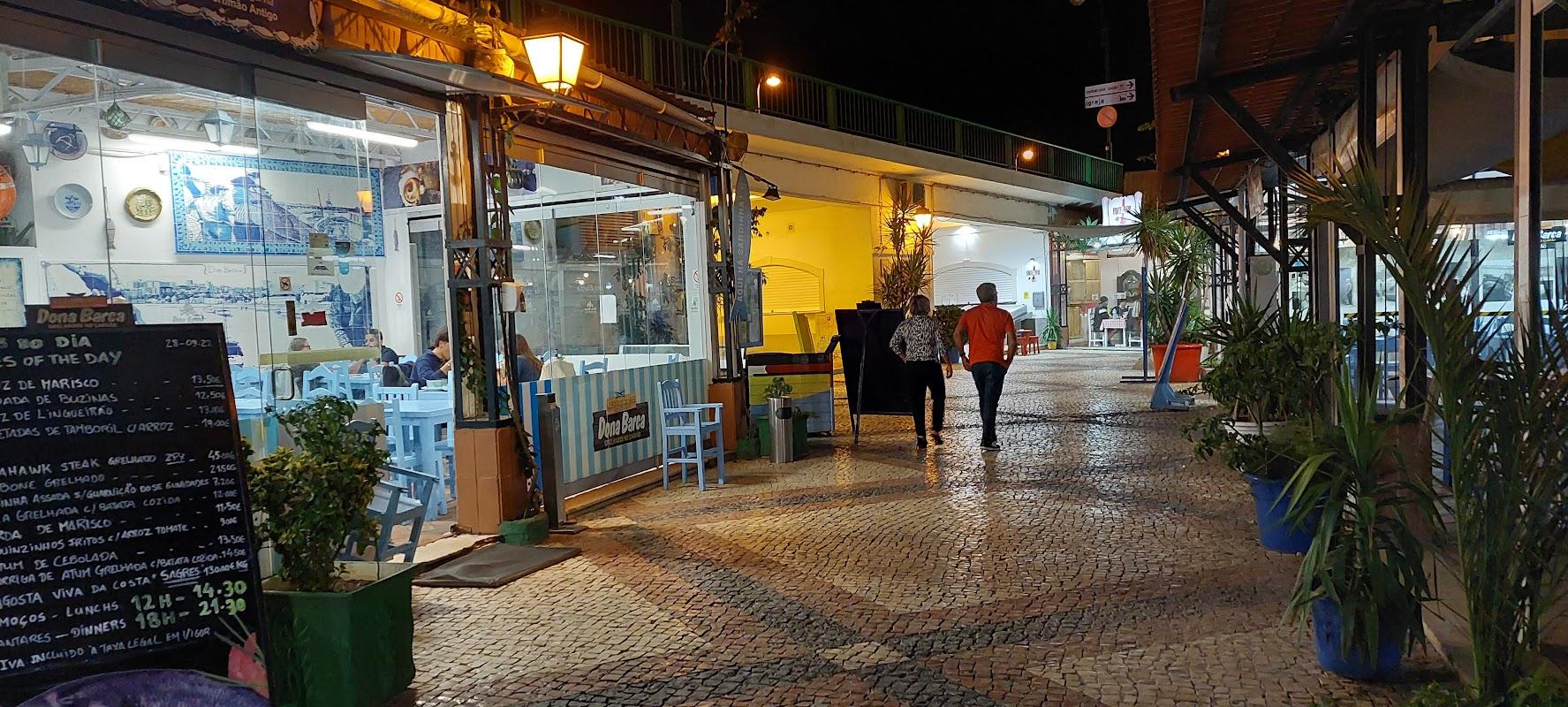 Dona barca taberna